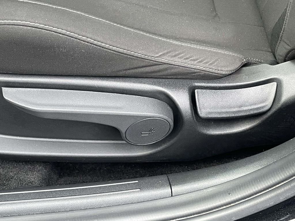 2023 Hyundai Elantra Blue - Photo 7