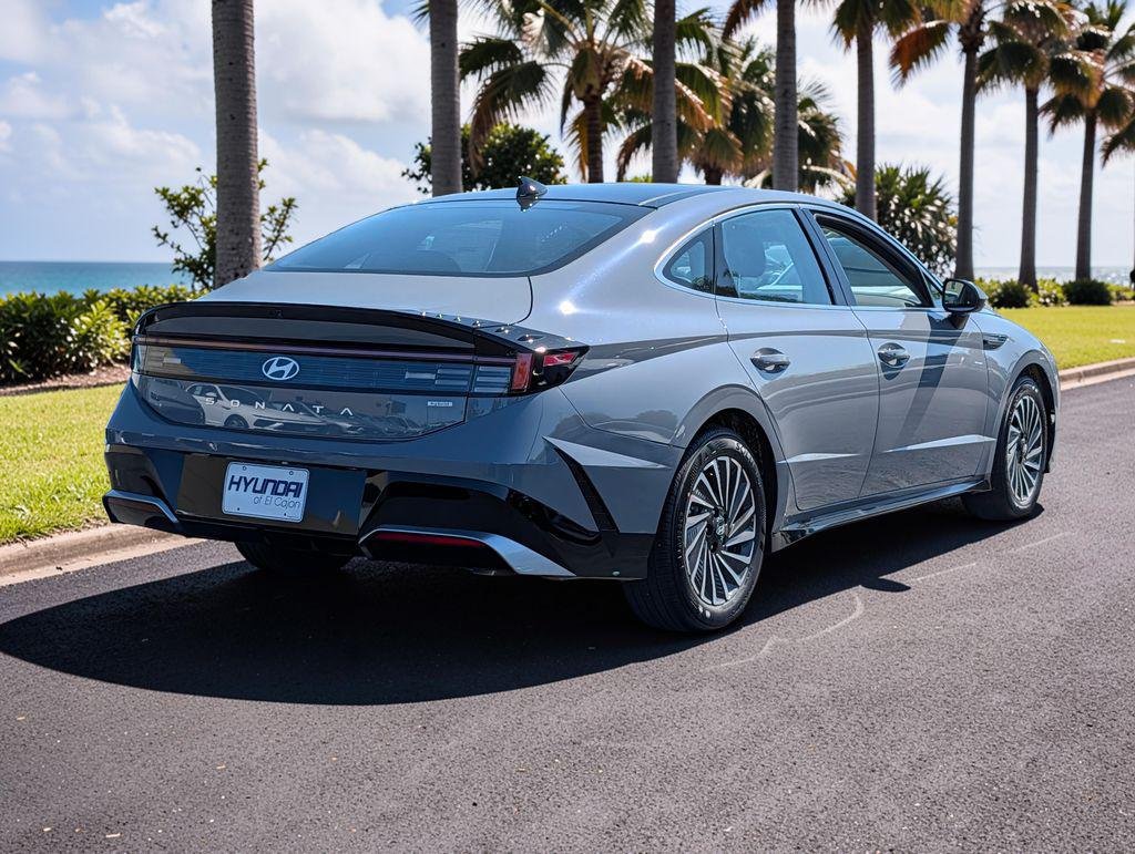 New 2026 Blue Hyundai SEL image 5