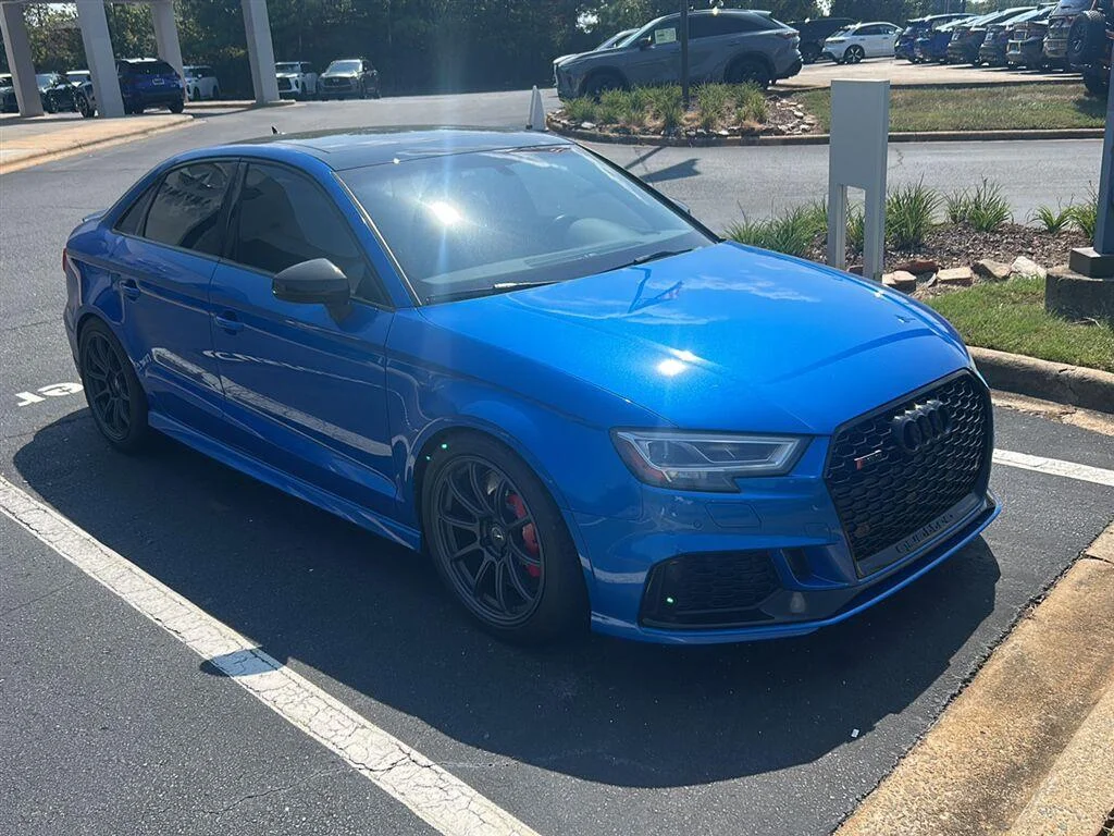 Used 2019 Ara Blue Crystal Effect Audi 2.5T quattro image 5