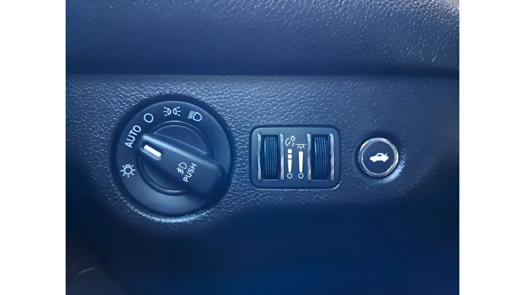 Used 2020 Silver Dodge SXT image 42