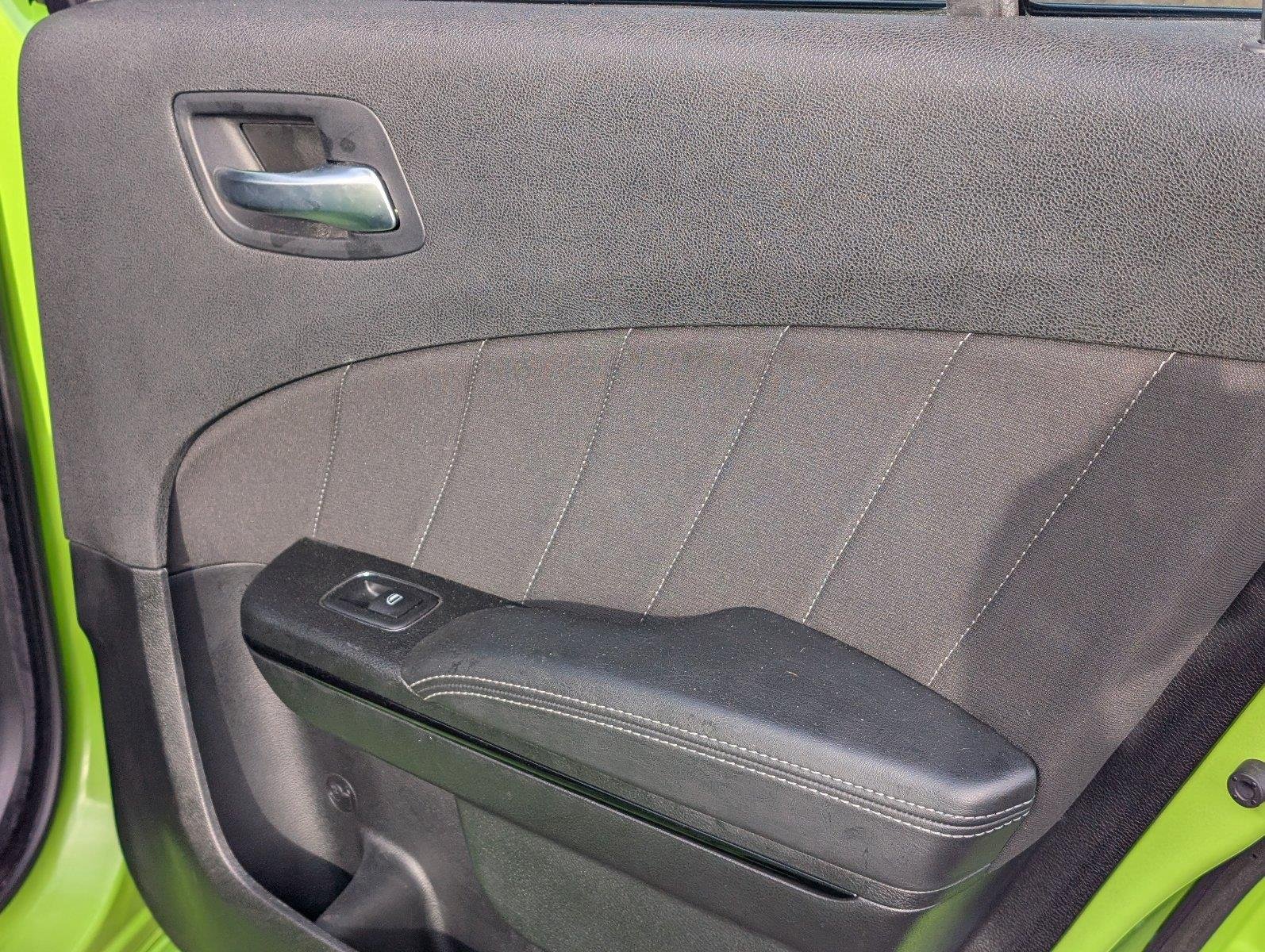 Used 2023 Sublime Metallic Clearcoat Dodge SXT image 36