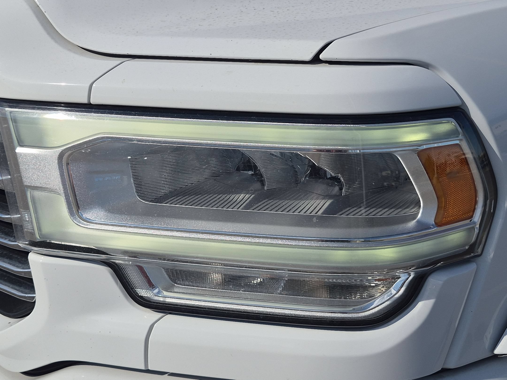 Used 2019 Bright White Clearcoat Ram Laramie image 10