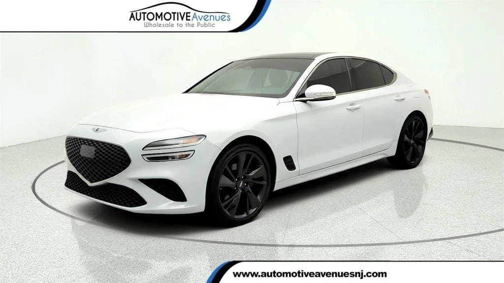 2023 Genesis G70 2.0T Standard AWD's photo