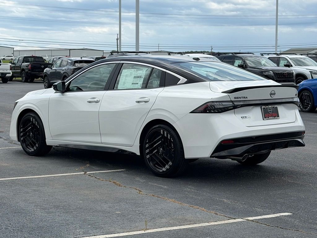 New 2026 Aspen White TriCoat / Super Black Two-tone Nissan SR image 6