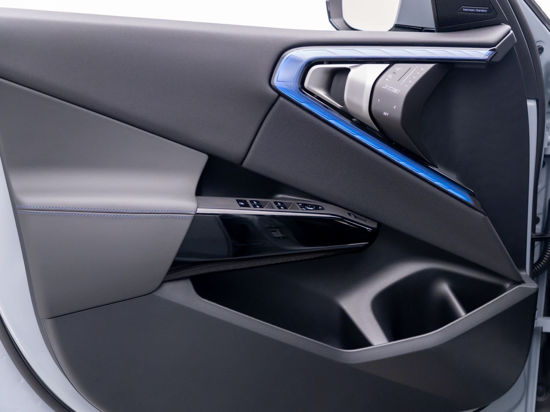 New 2026 Brooklyn Grey Metallic BMW 30 xDrive image 14