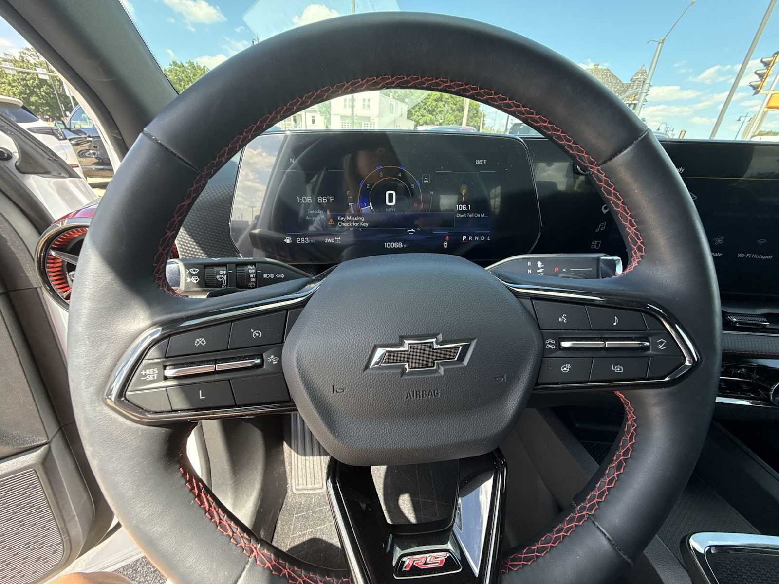 Used 2025 Iridescent Pearl Tricoat Chevrolet RS image 11