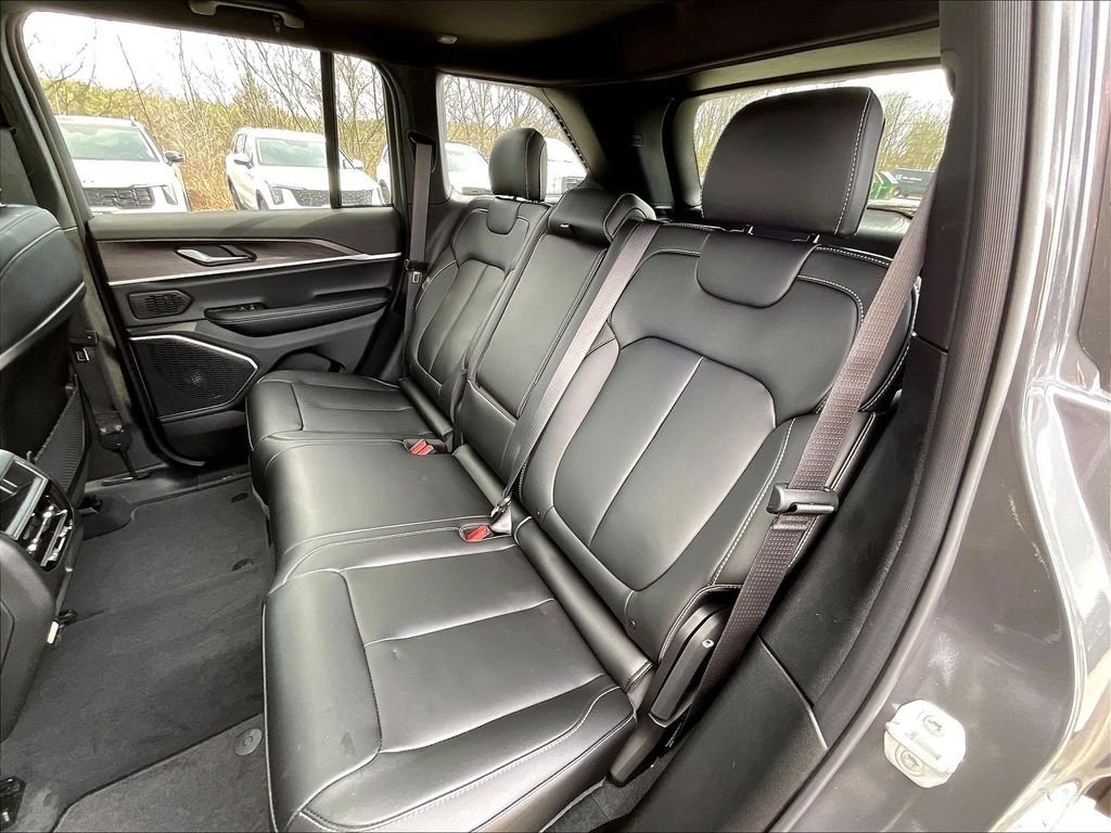 New 2026 Baltic Gray Metallic Clearcoat Jeep Limited image 15