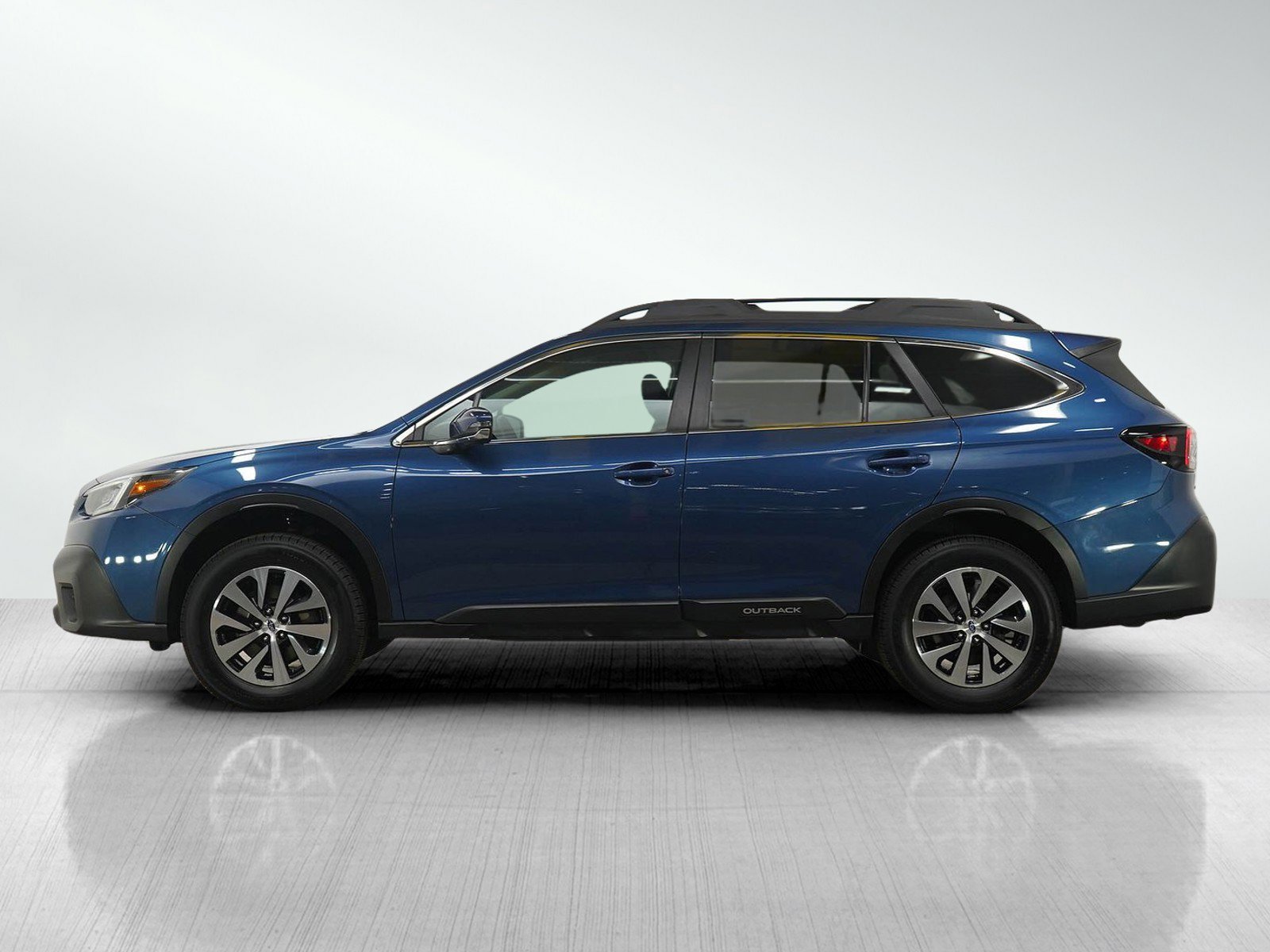 Used 2022 Subaru Outback Premium with VIN 4S4BTADC0N3157720 for sale in South Saint Paul, Minnesota