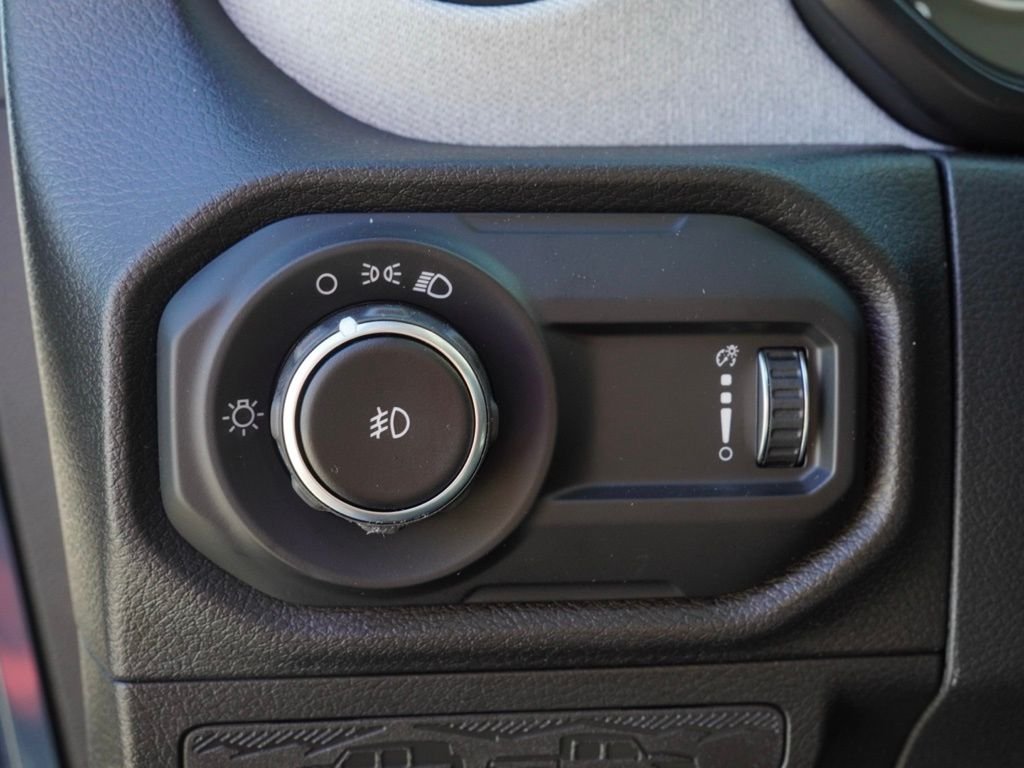 New 2026 Anvil Clear-Coat Exterior Paint Jeep Sport image 11