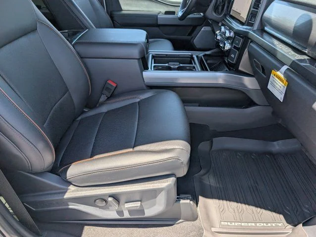 New 2026 Oxford White Ford F-250® Lariat® image 30