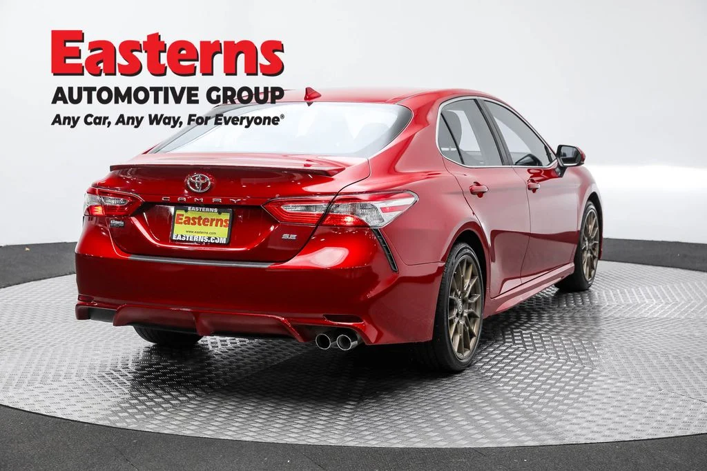 Used 2020 Red Toyota SE image 5