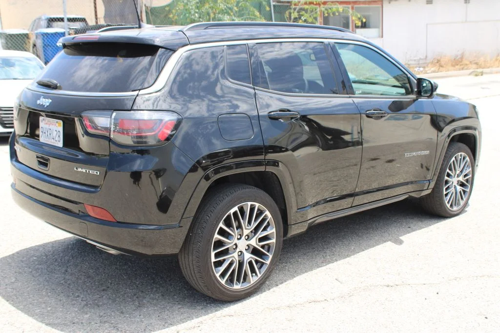 Used 2023 Black Jeep Limited image 4