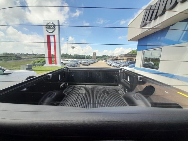 Used 2023 White Ford XL image 41