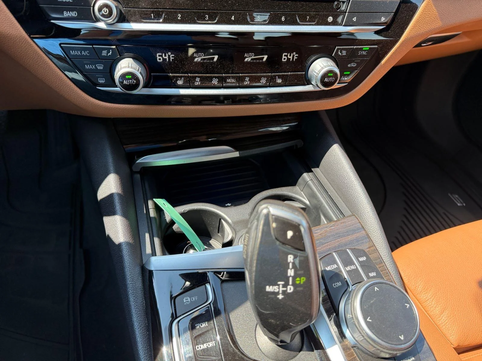 Used 2020 Mineral White Metallic BMW 530i xDrive image 12