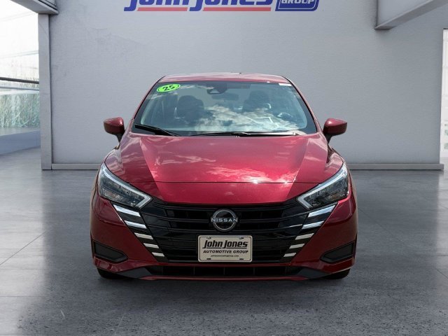 Used 2025 Scarlet Nissan 1.6 SV image 8