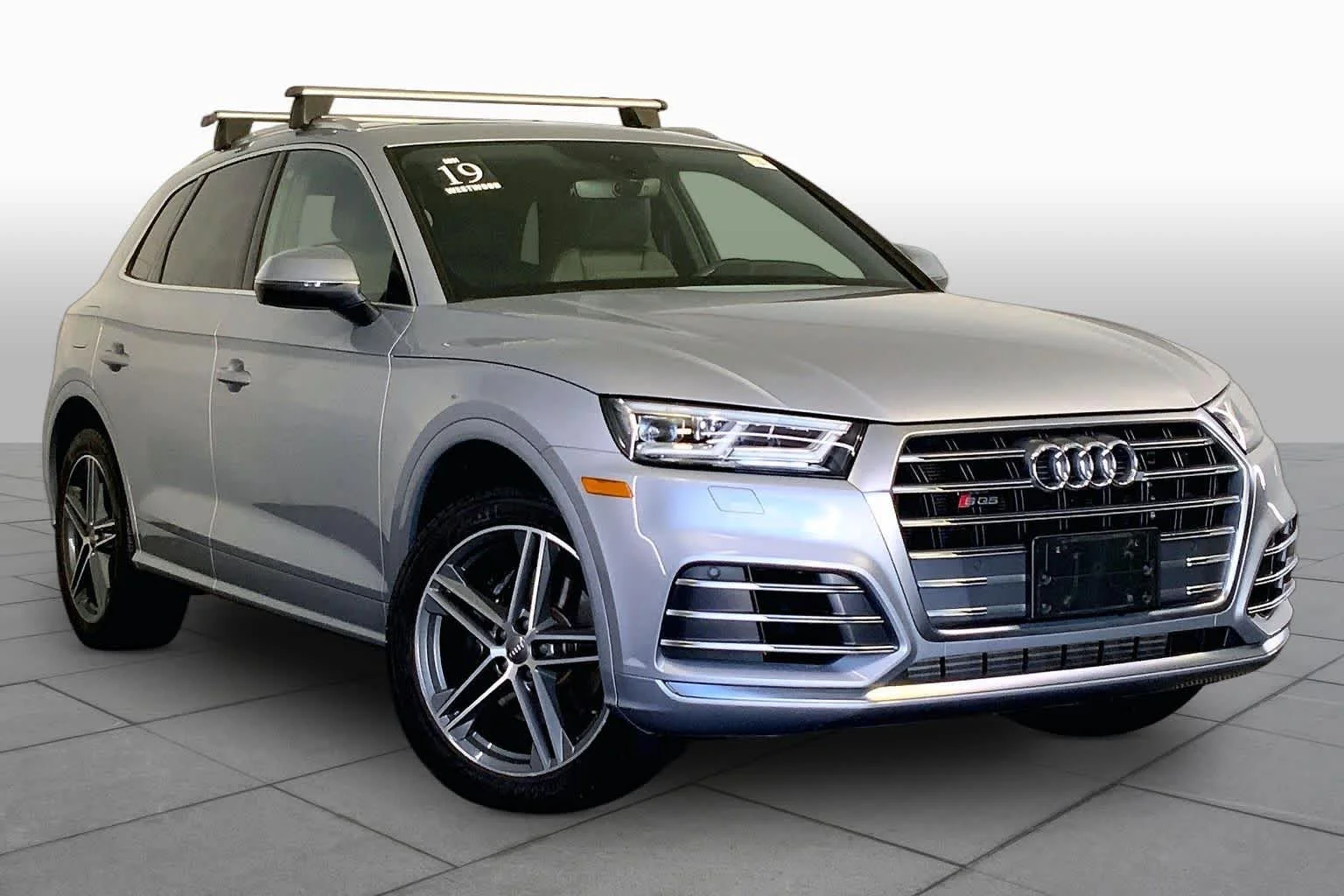 Used 2019 Florett Silver Metallic Audi Premium Plus image 3