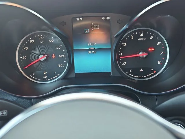 Used 2022 Gray Mercedes-Benz GLC 300 image 12