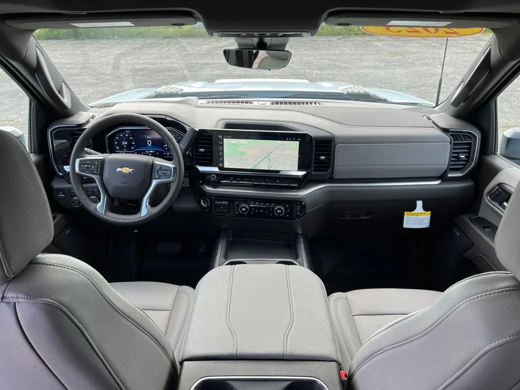2025 Chevrolet Silverado 2500 HD LTZ - Photo 24