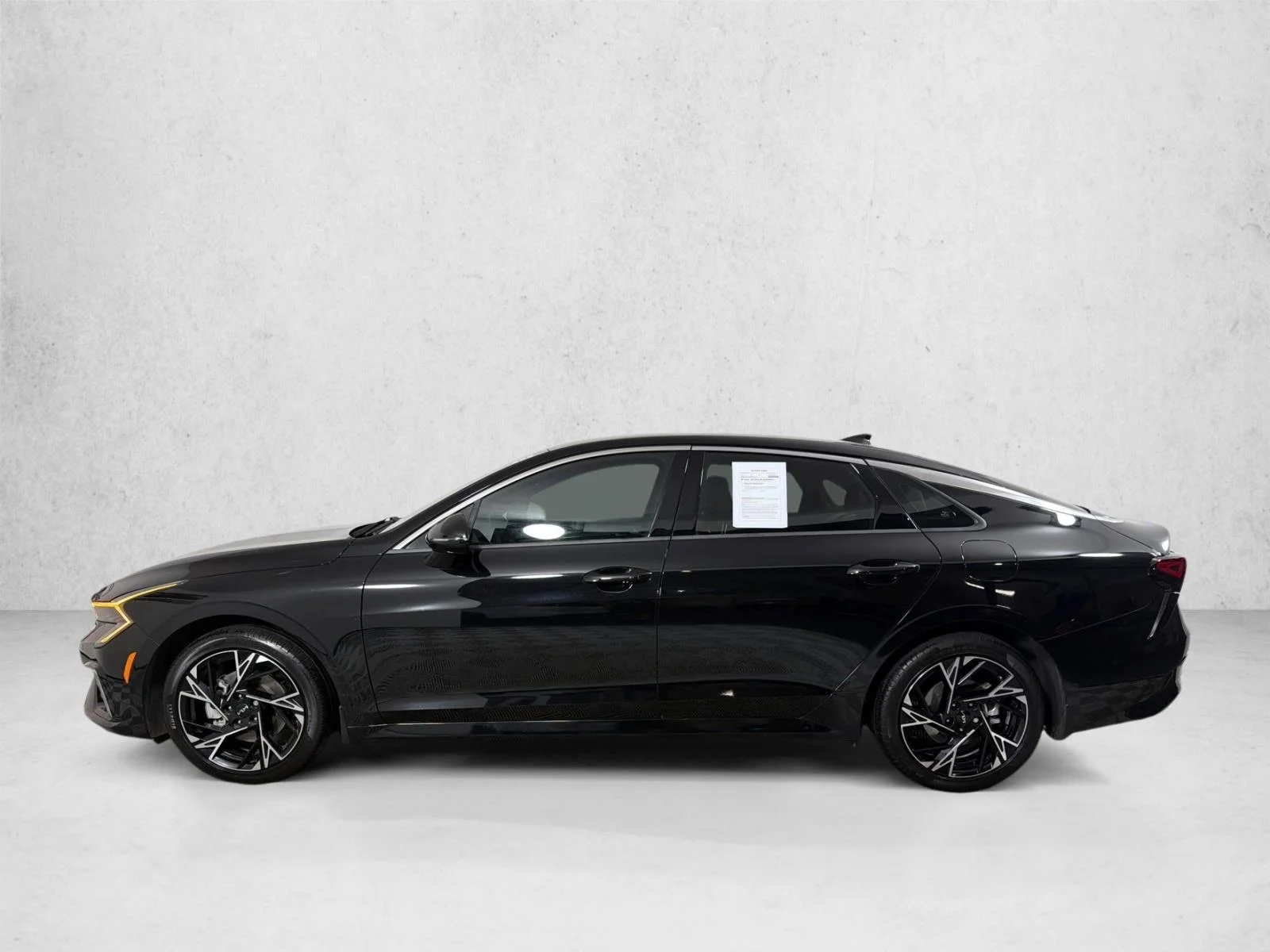 Used 2025 Silver Kia GT-Line image 7