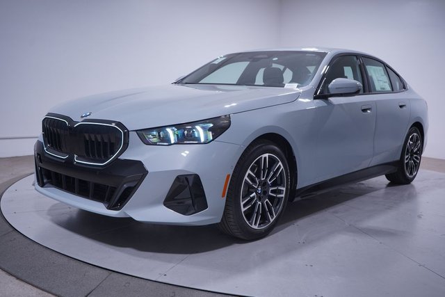 2027|BMW|5 Series|530i|4D Sedan