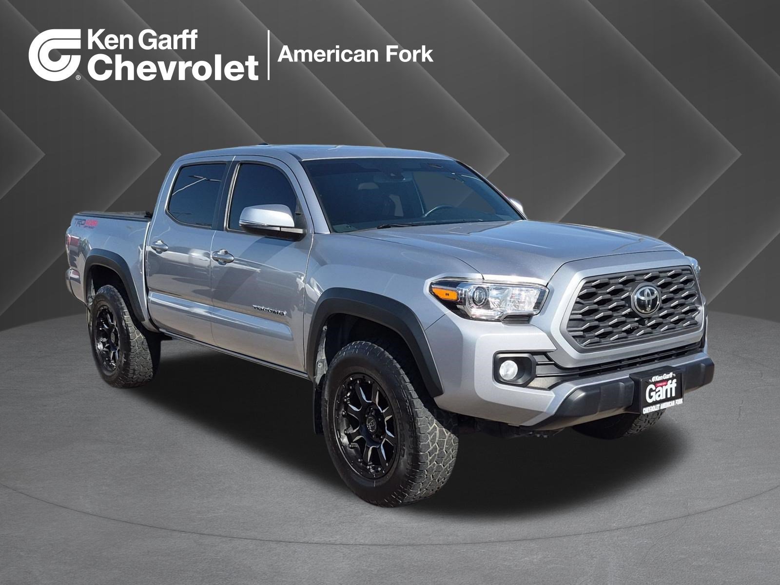 Used 2020 Silver Sky Metallic Toyota SR5 image 1