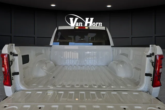 New 2026 Bright White Clear-Coat Exterior Paint RAM Big Horn/Lone Star image 27
