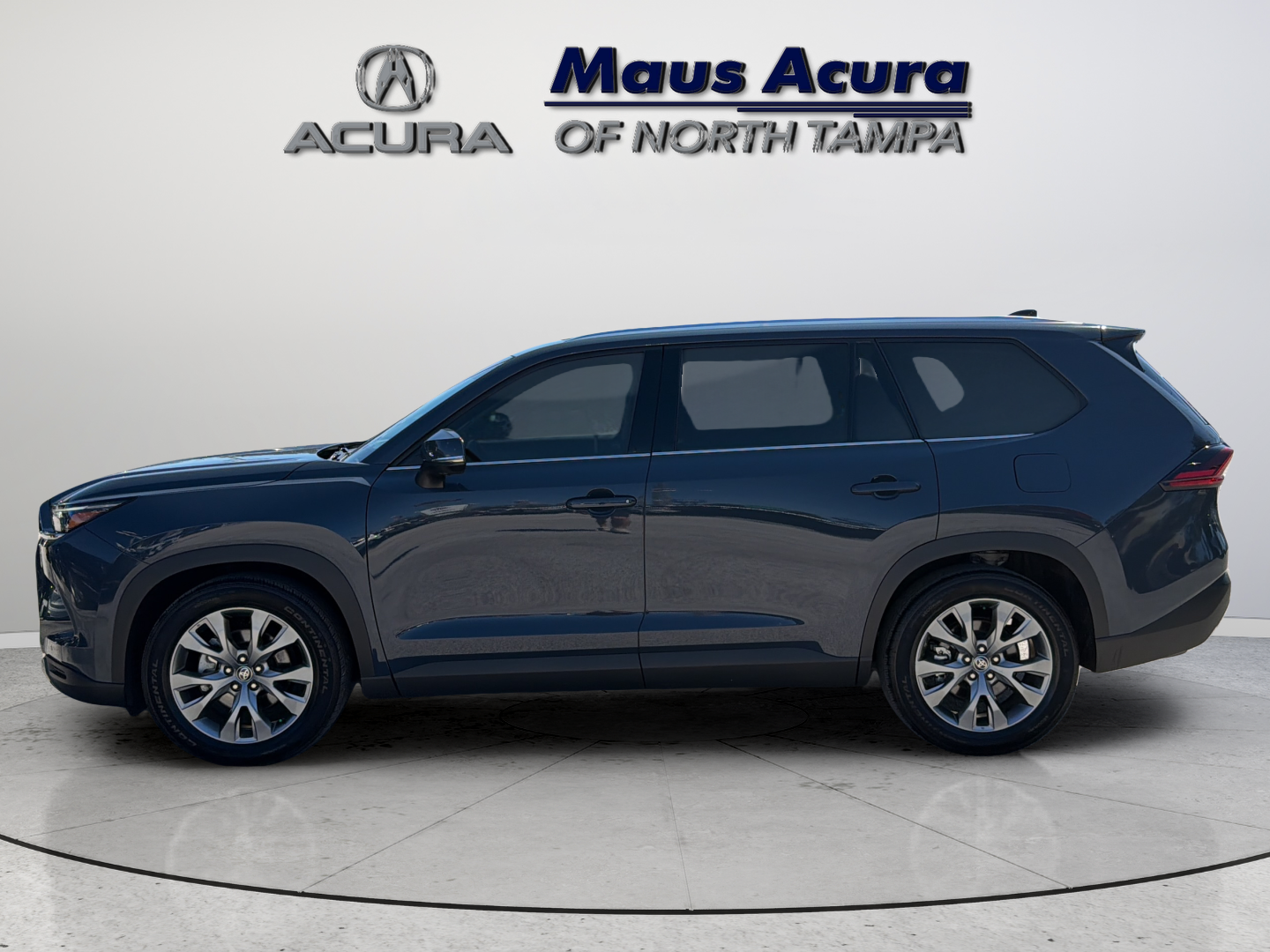 Used 2025 Cloud Toyota Limited image 6