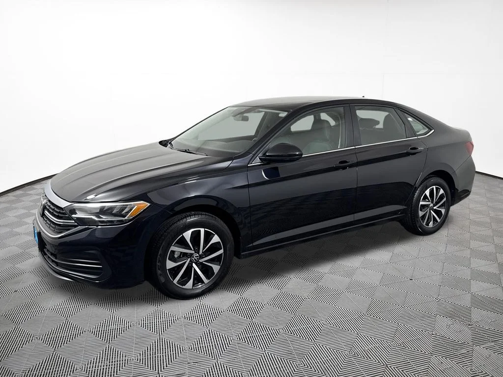 3VW5M7BU0RM078692