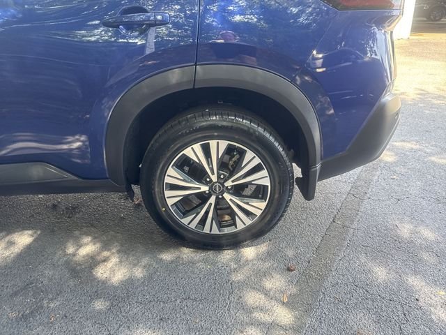 Used 2023 Blue Nissan SV image 32