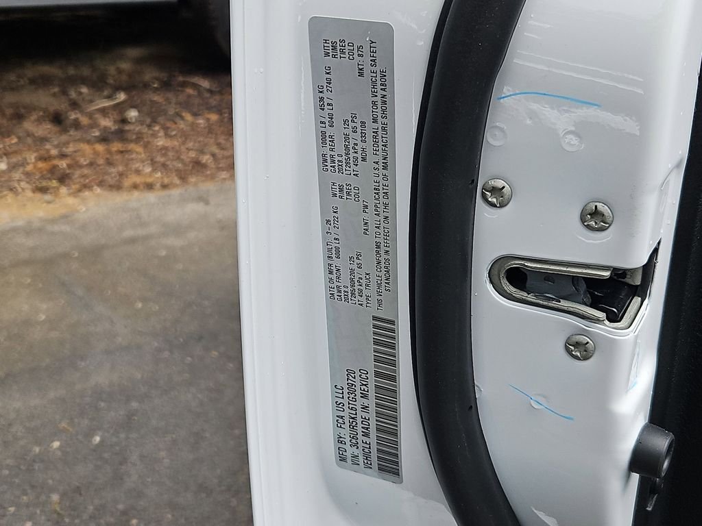 New 2026 Bright White Clear-Coat Exterior Paint RAM Laramie image 29