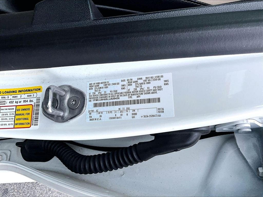 Used 2020 White Metallic Ford SEL image 31