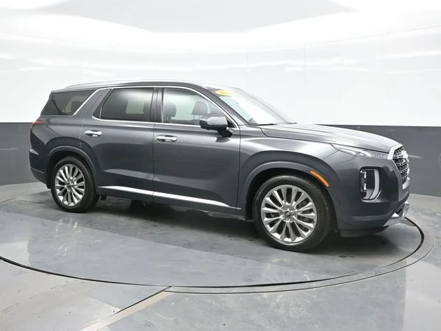 Used 2020 Green Hyundai Limited image 7