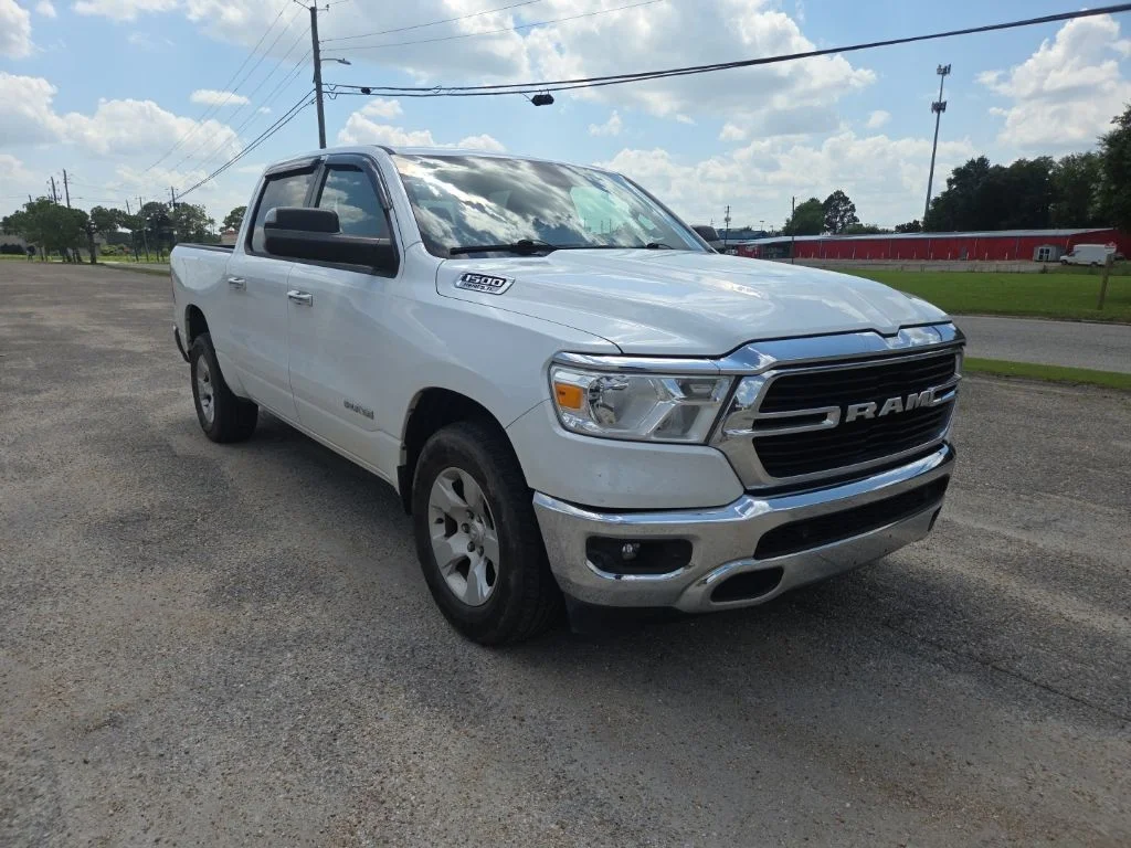 Used 2019 Bright White Clearcoat Ram Big Horn/Lone Star image 16