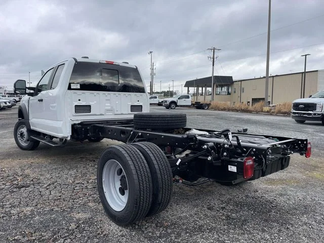 New 2026 Oxford White Ford F-450® XL image 25