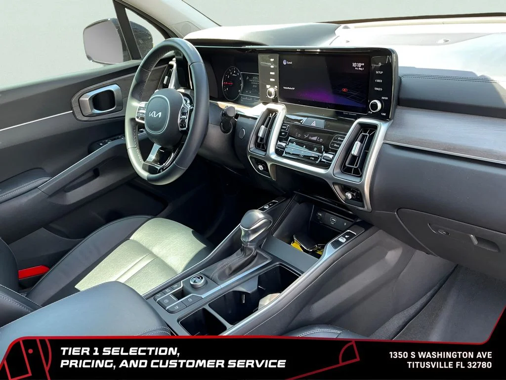 Used 2022 Gray Kia EX image 12