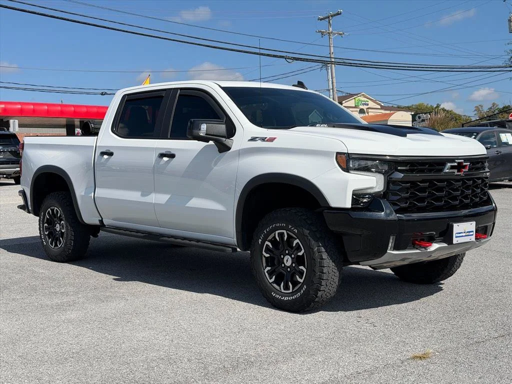 Used 2023 White Chevrolet ZR2 image 16