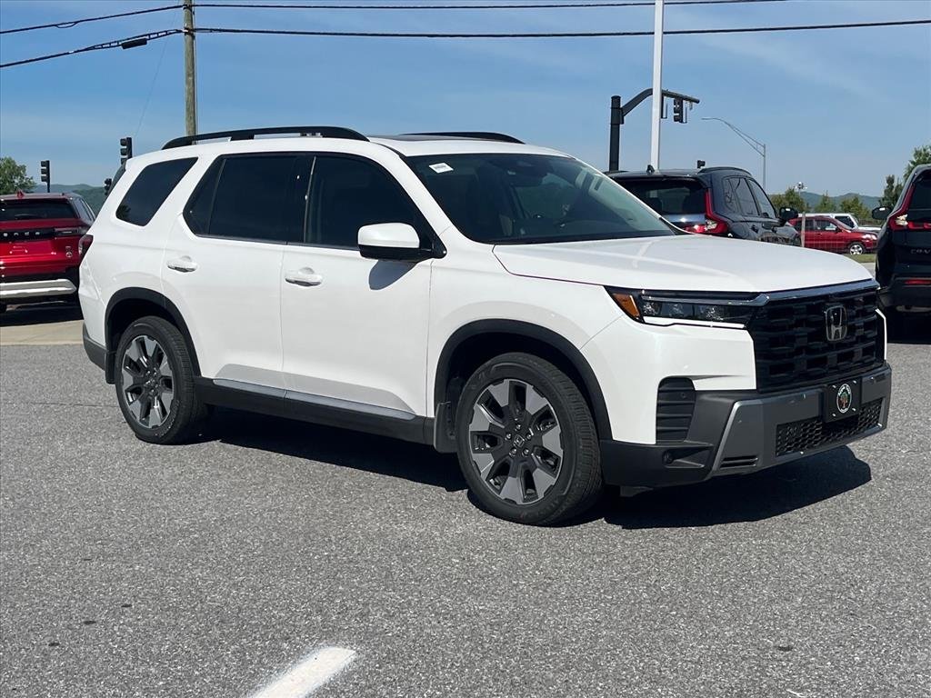 2026 Honda Pilot Touring AWD's photo
