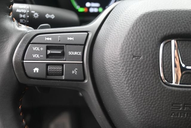 Used 2024  Honda Sport image 22