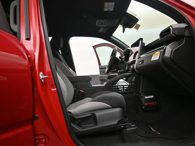 2025 Toyota Tacoma TRD Off Road - Photo 14