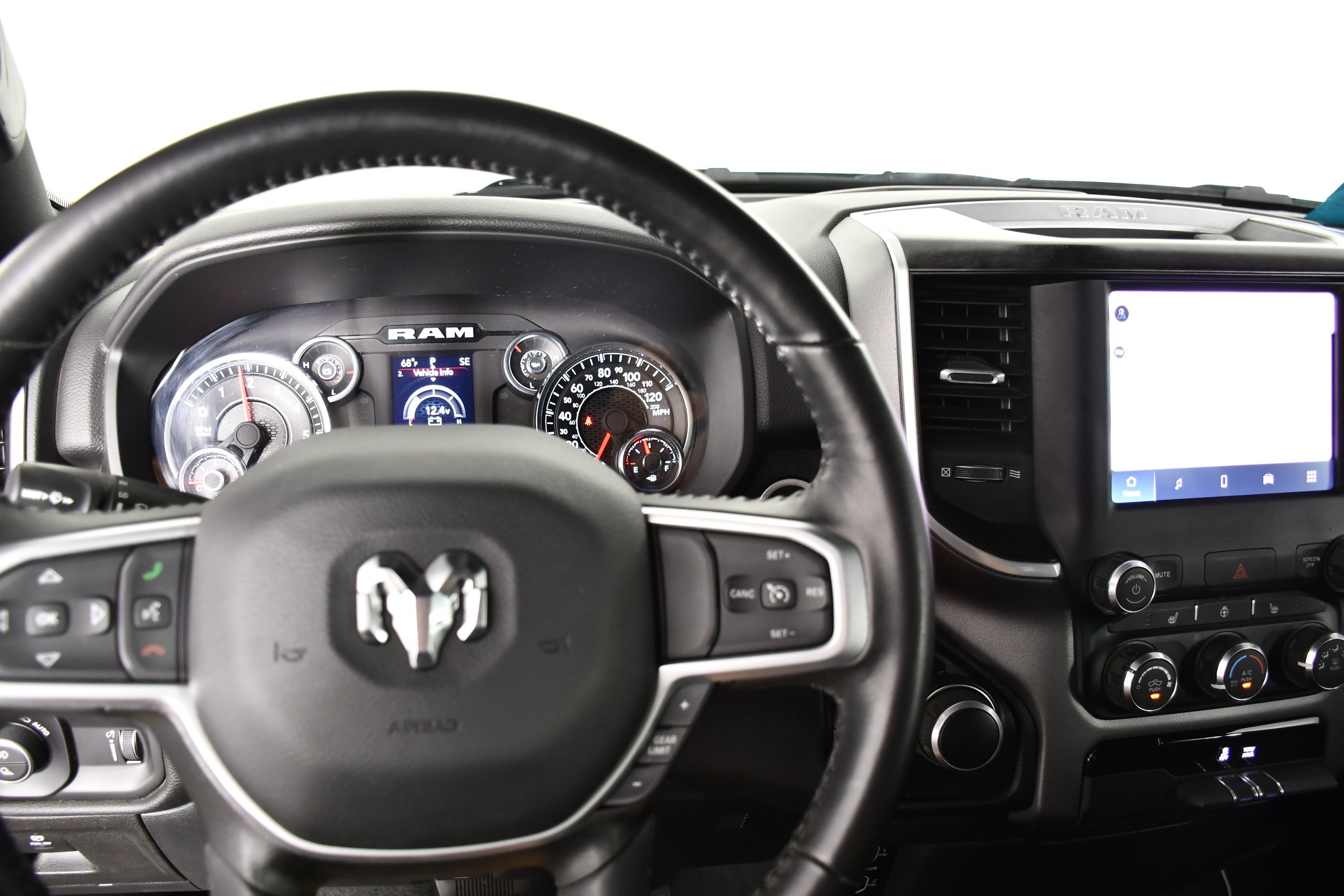 Used 2023 Diamond Black Crystal Pearlcoat Ram Big Horn image 17