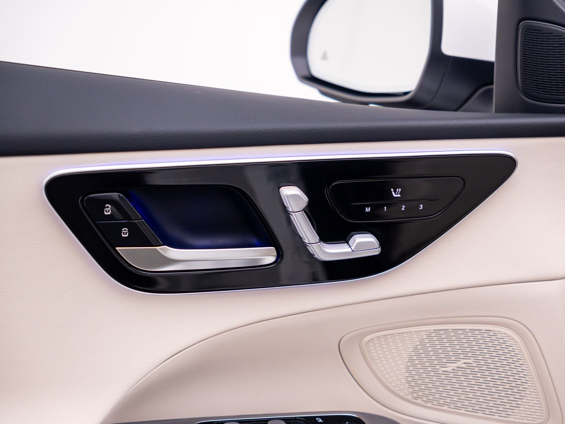 New 2026 White Mercedes-Benz C 300 image 15