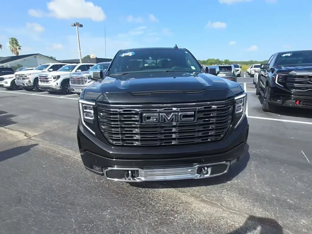 Used 2025 Black GMC Denali Ultimate image 2