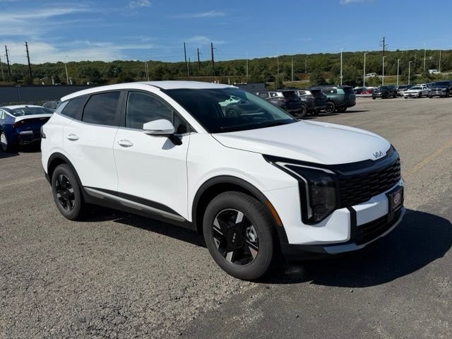 New 2027 Glacial White Pearl Kia LX image 1