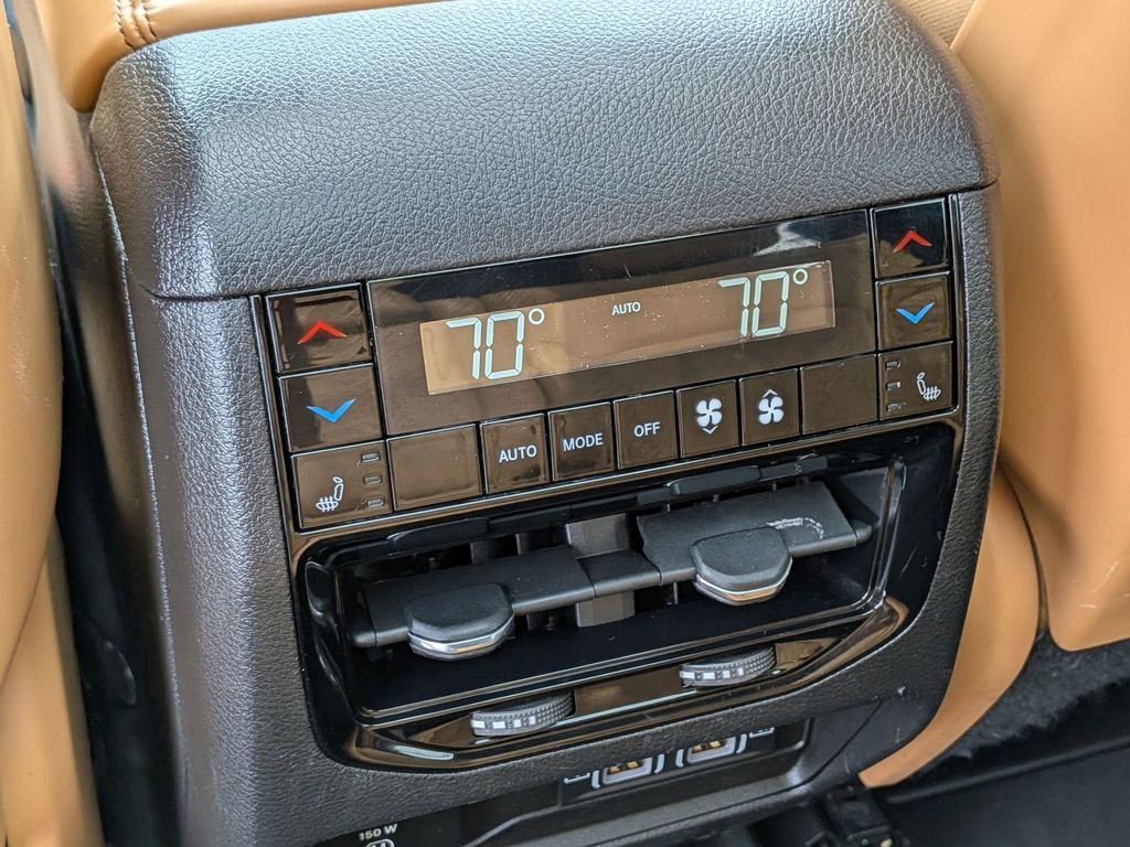 Used 2023 White Jeep Summit image 30
