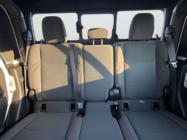 Used 2024 White Jeep Rubicon image 33