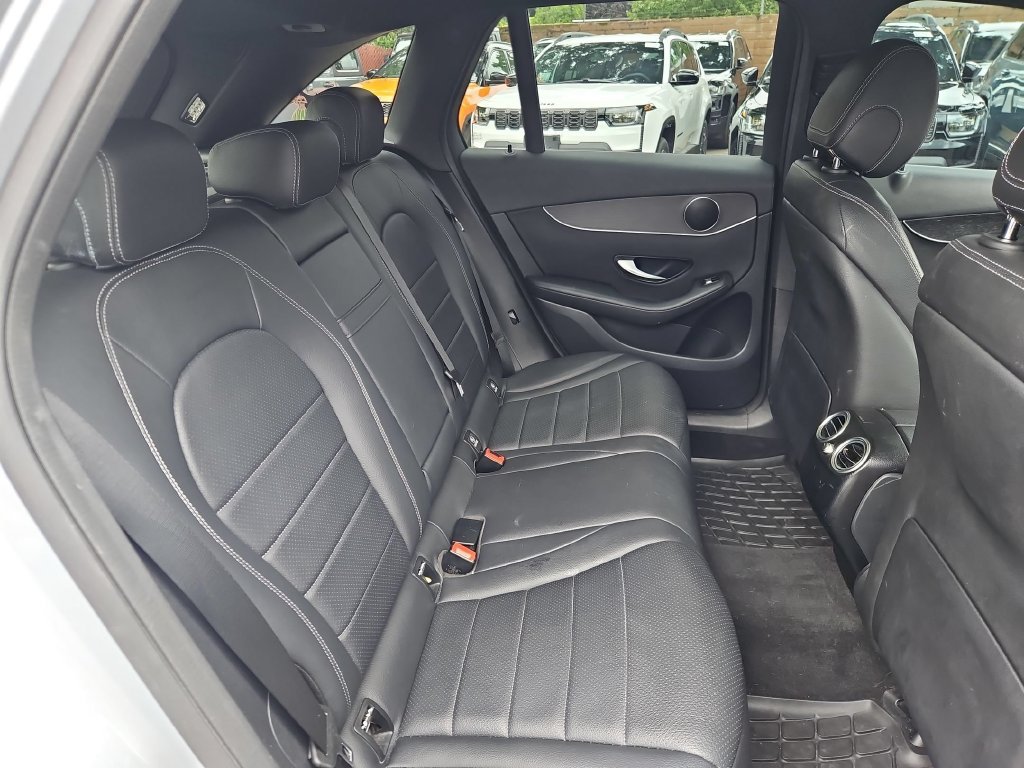Certified Used 2021 Mojave Silver Metallic Mercedes-Benz GLC 300 image 15