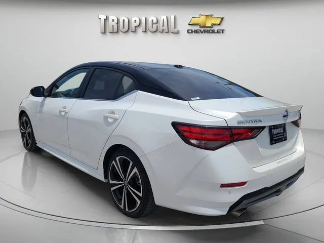 Used 2021 White Nissan SR image 3