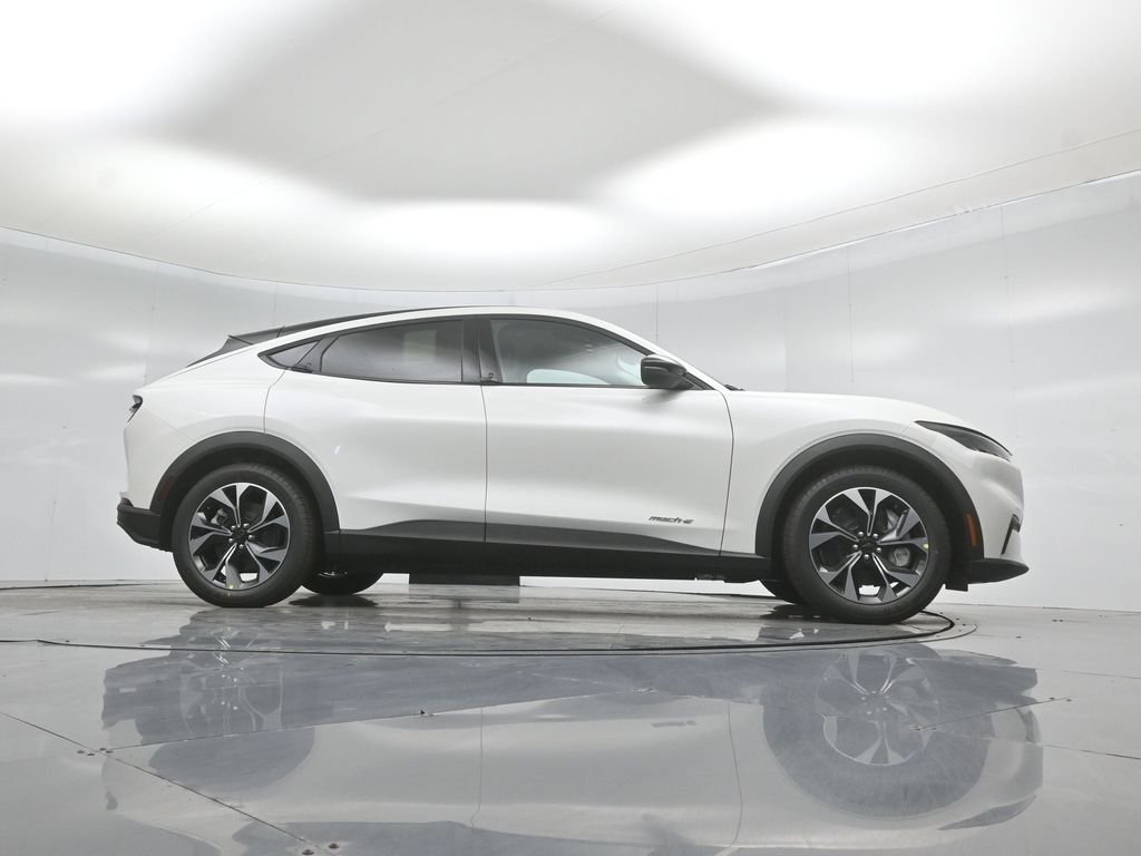 New 2026 Star White Metallic Tri-coat Ford Select image 44