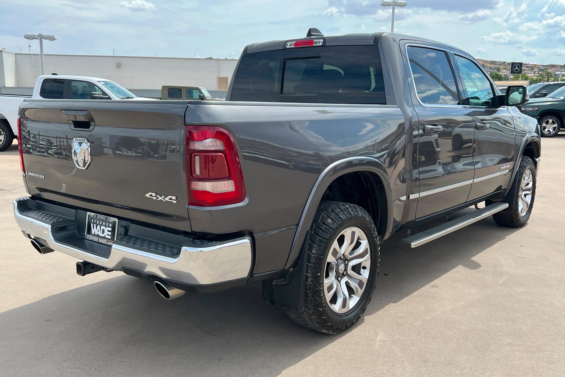 Certified Used 2023 Granite Crystal Metallic Clearcoat Ram Limited image 6