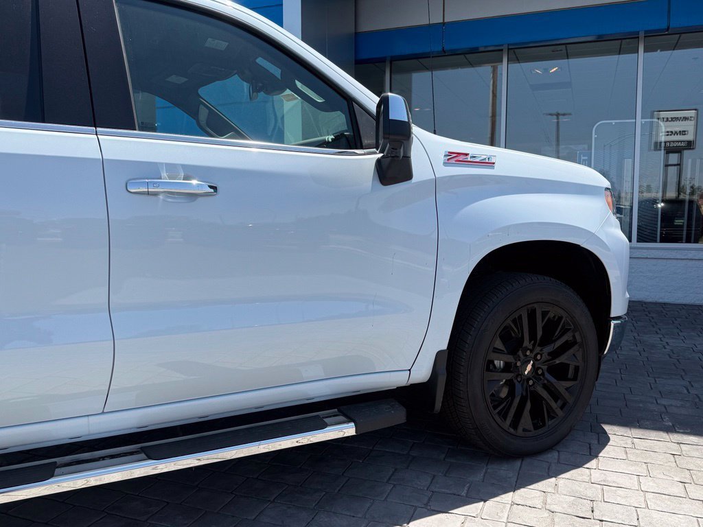 New 2026 Polar White Tricoat Chevrolet LTZ image 12